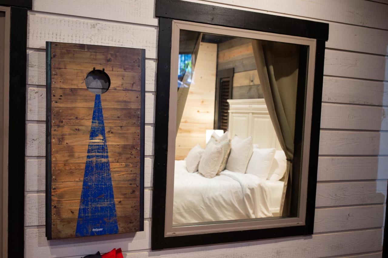 New Luxury Cabin, Hot Tub, Forest Views,Hotel Style Amenities Broken Bow Eksteriør bilde